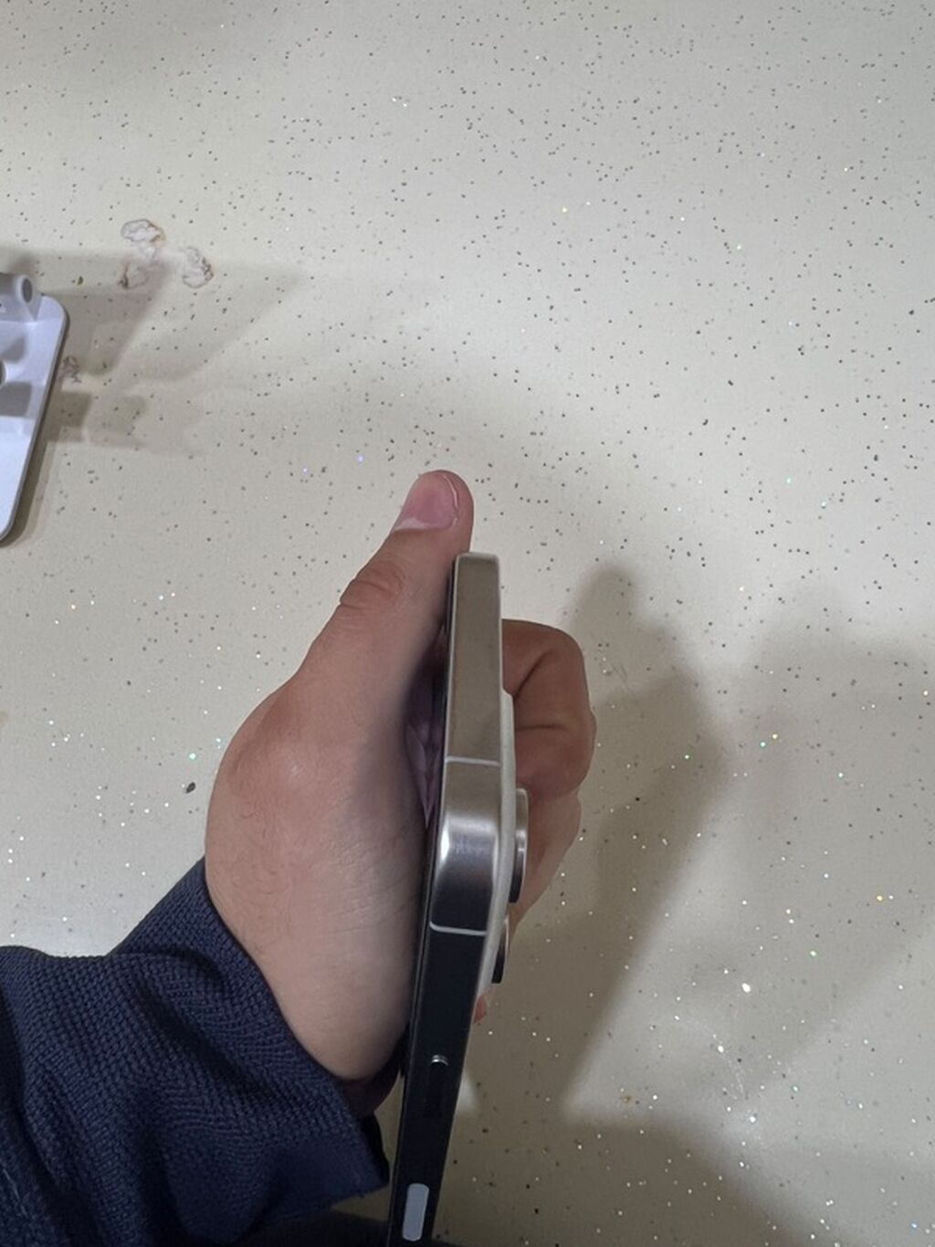 IPhone 15 Pro Max, Ağ, Simsiz şarj — Apple iPhone, Digah (5)