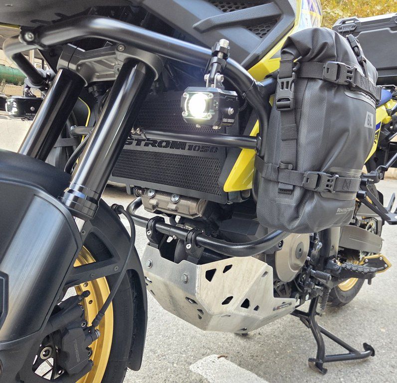 Suzuki V-Strom 1000, 1000 sm3, 2021 il, 27 400 km — Motosikletlər, Bakı (9)