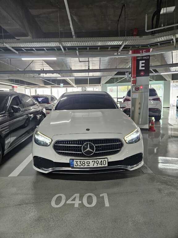 Mercedes E 200, 2.0 L, 2021 il, 77 000 km — Avtomobillər