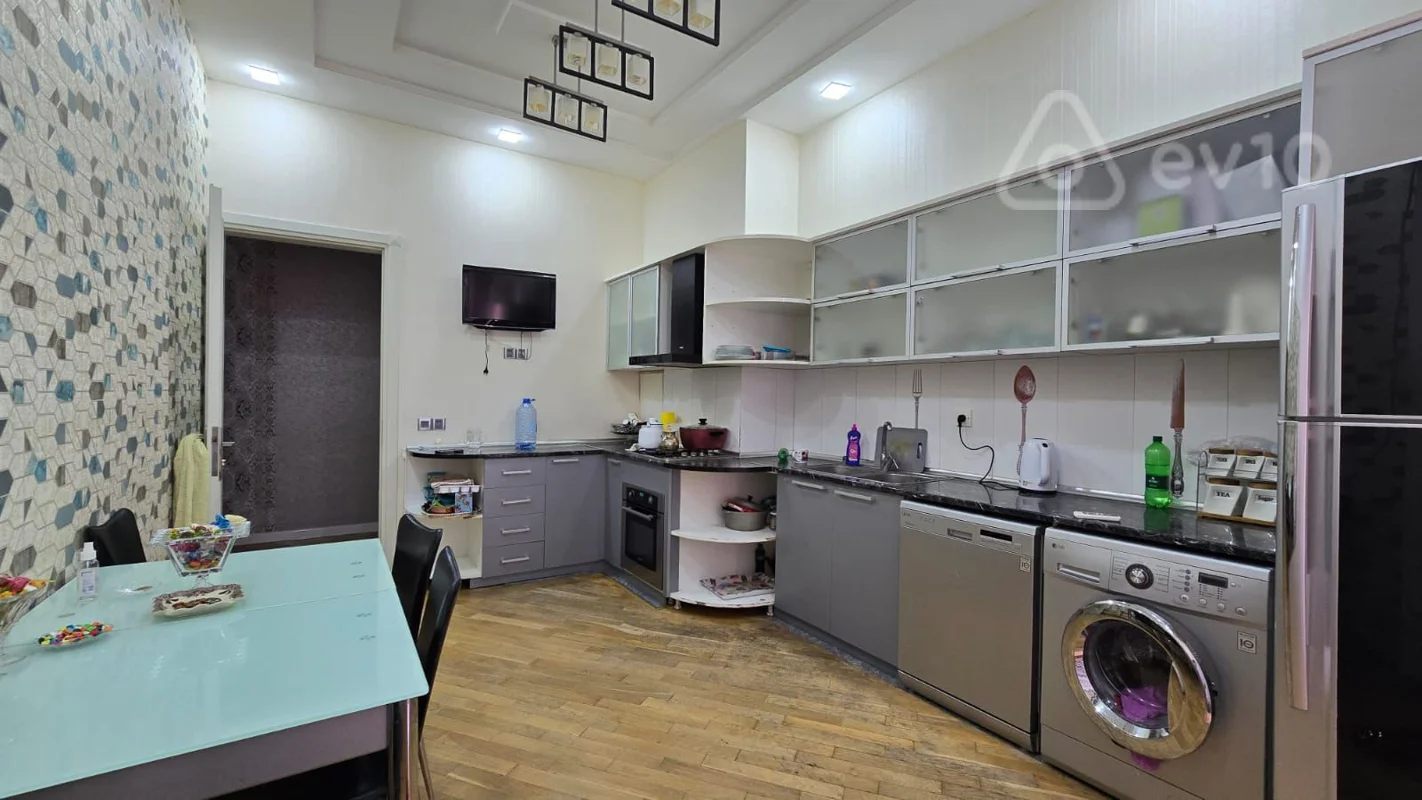 3 otaqlı mənzil, 165 m², Səməd Vurgun — Mənzil, Bakı (4)