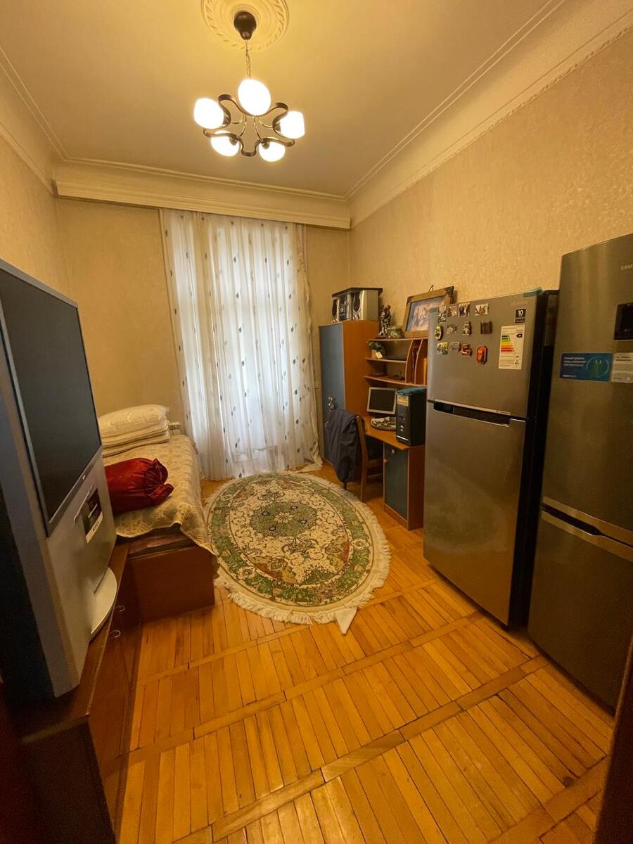 Satılır 5 otaqlı köhnə tikili 140 m² — Mənzil, Bakı (11)