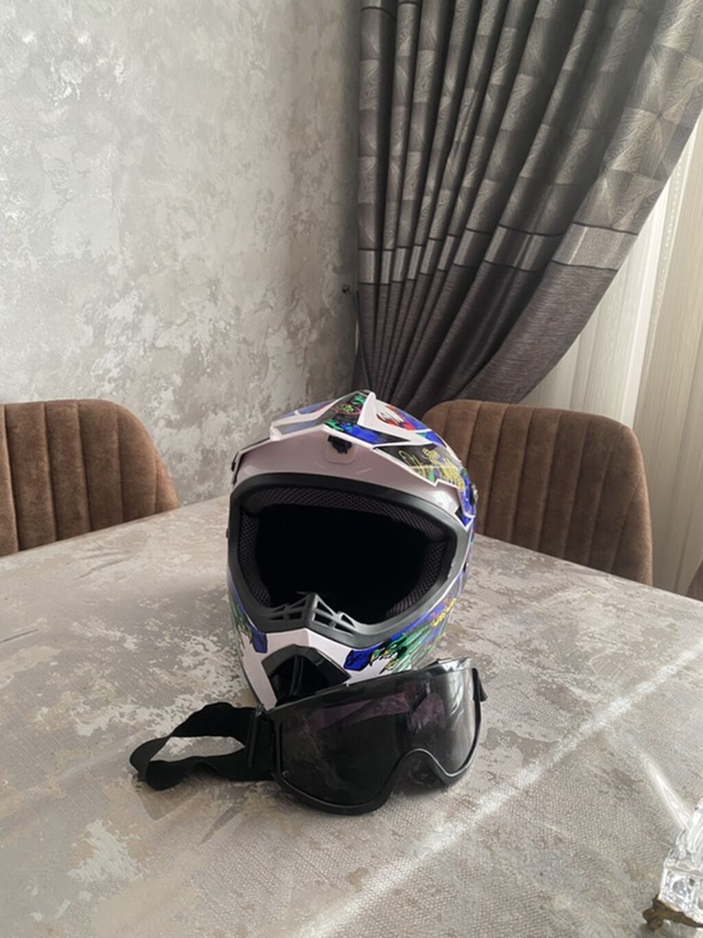 Islenmemis tezedir usaga rengine gore satilir Motokros/kross tipli — Motosiklet geyimi, Xırdalan (2)