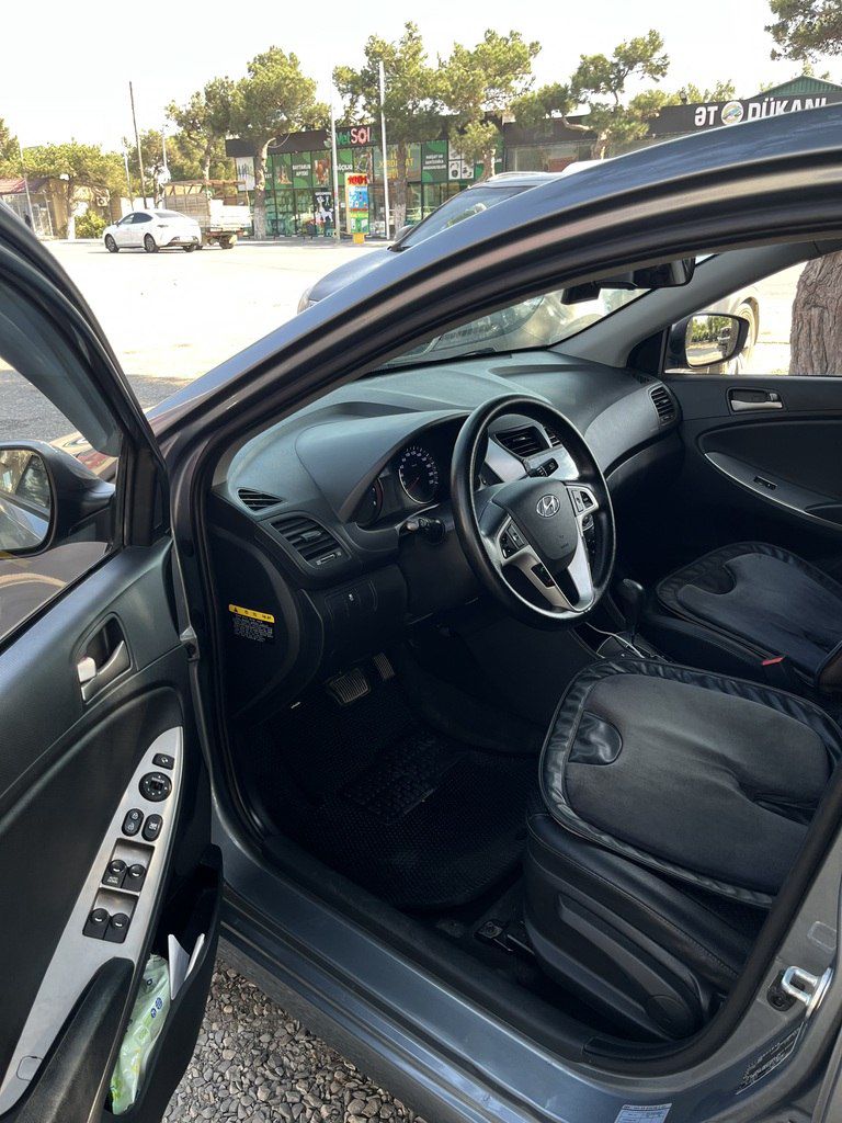 Hyundai Accent, 1.4 L, 2018 il, 138 000 km — Avtomobillər, Bakı (7)
