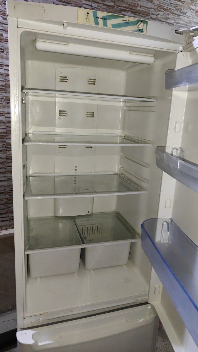 Soyuducu İndesit Nofrost — Ev texnikası, Bakı (2)