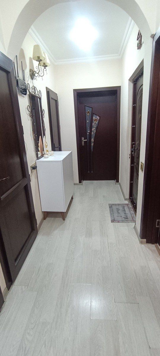 Satılır 2 otaqlı köhnə tikili 67 m² — Mənzil, Bakı (6)