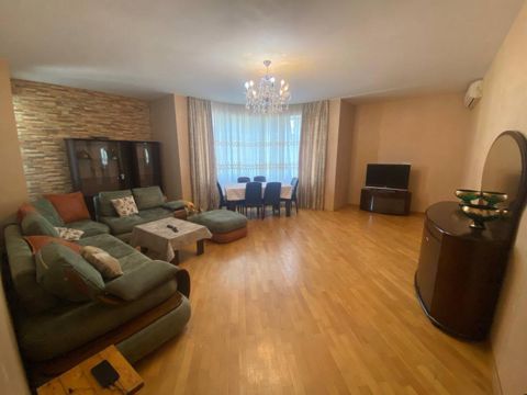 İcarəyə verilir 3 otaqlı yeni tikili 150 m² — Bakı