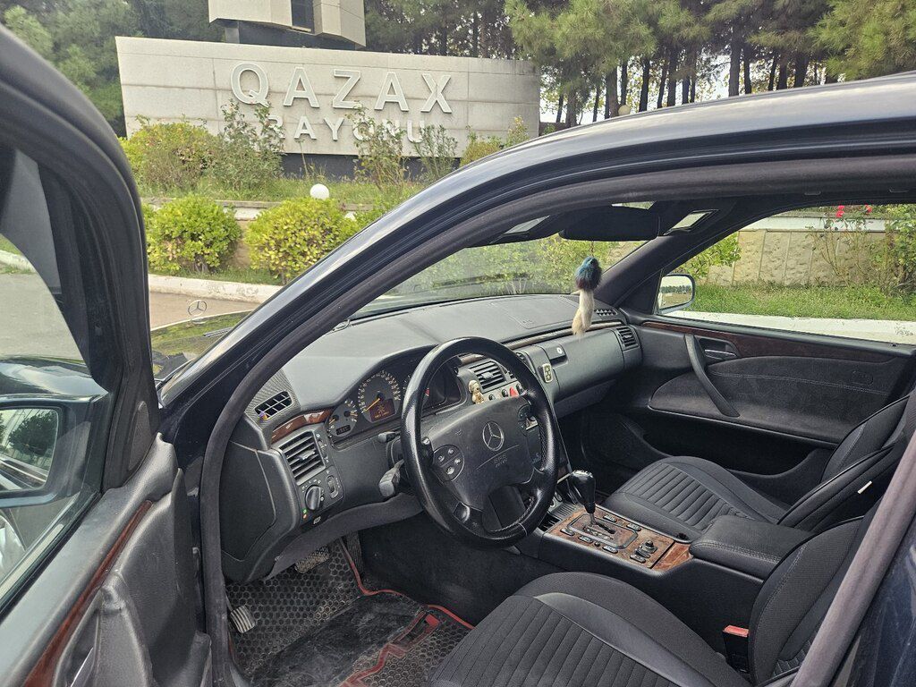 Mercedes E 220, 2.2 L, 1999 il, 362 976 km — Avtomobillər, Qazax (11)