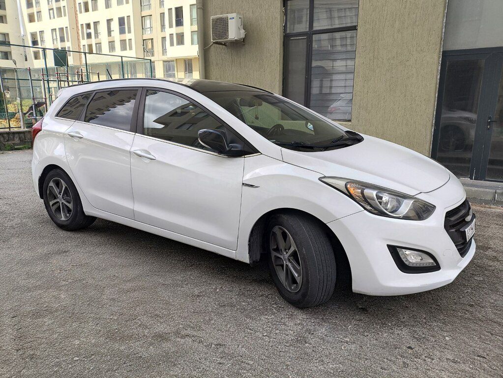 Hyundai i30, 1.6 L, 2015 il, 305 000 km — Avtomobillər, Bakı (6)