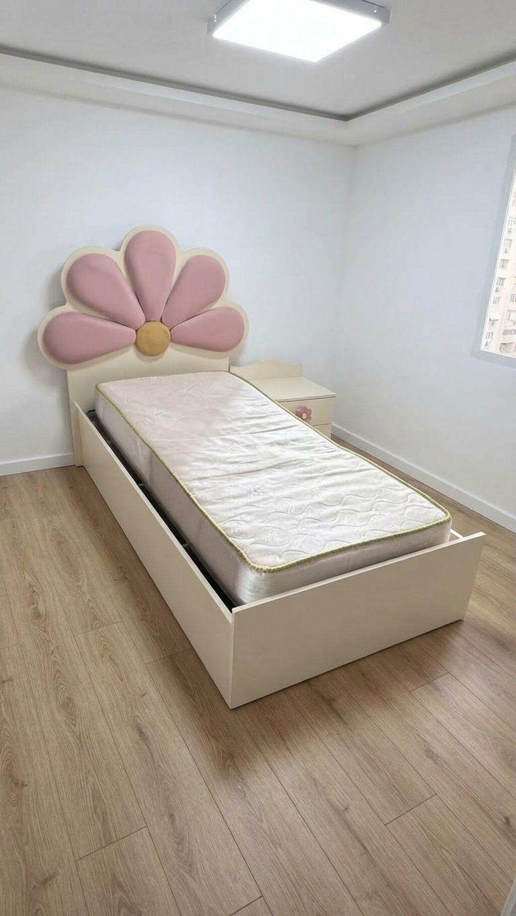 İşlənmiş, Təknəfərlik çarpayı, Matras ilə — Yataqlar, Bakı