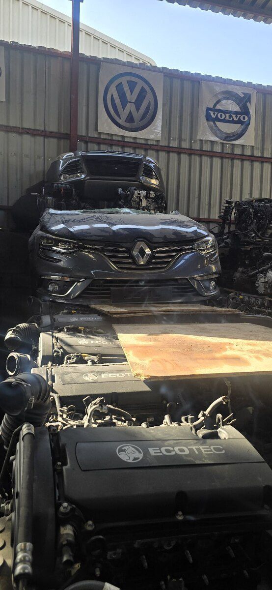 Renault ehtiyat hissələri — Ehtiyat hissələri və aksesuarlar, Bakı (2)