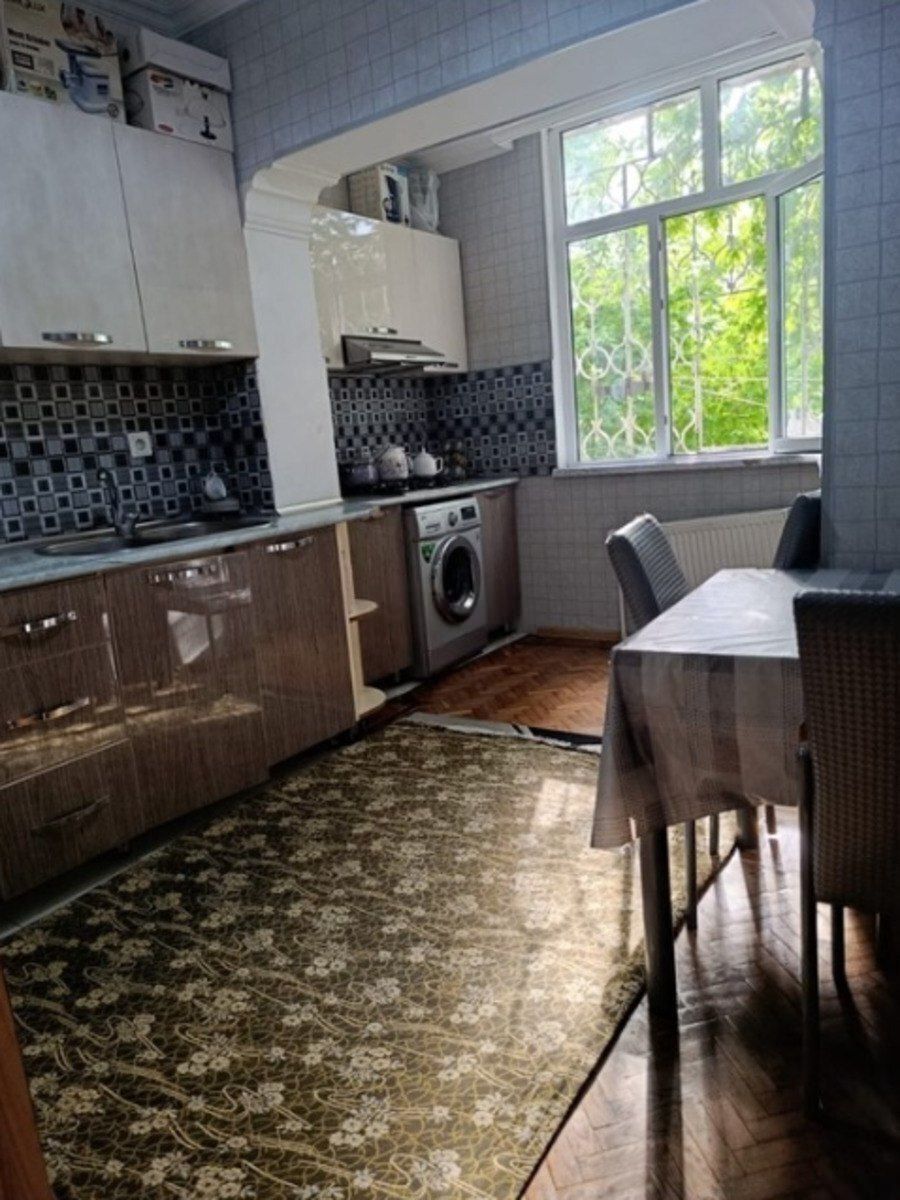 Satılır 2 otaqlı köhnə tikili 75 m² — Mənzil, Bakı (5)