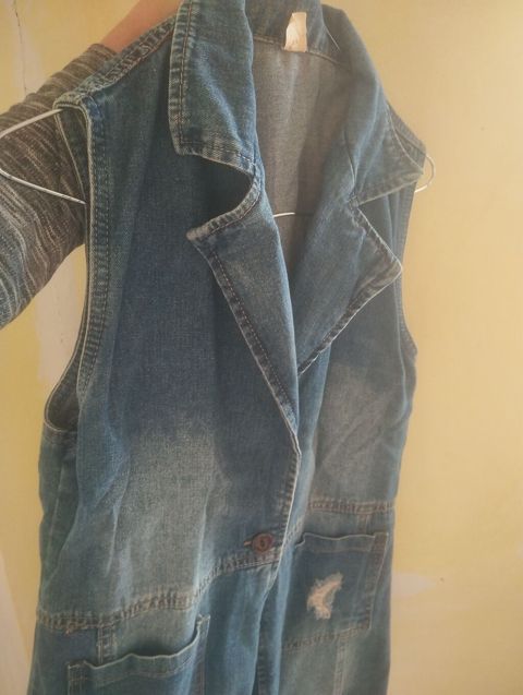 Cins jilet/üst geyim - Material: sıx denim (cins) - Rəng: klassik — Bakı