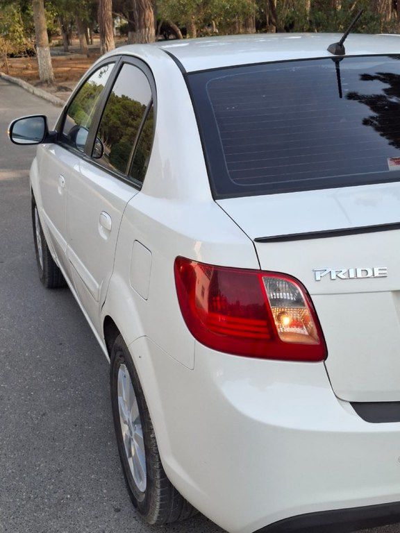 Kia Pride, 1.5 L, 2010 il, 270 000 km — Avtomobillər, Sumqayıt (4)
