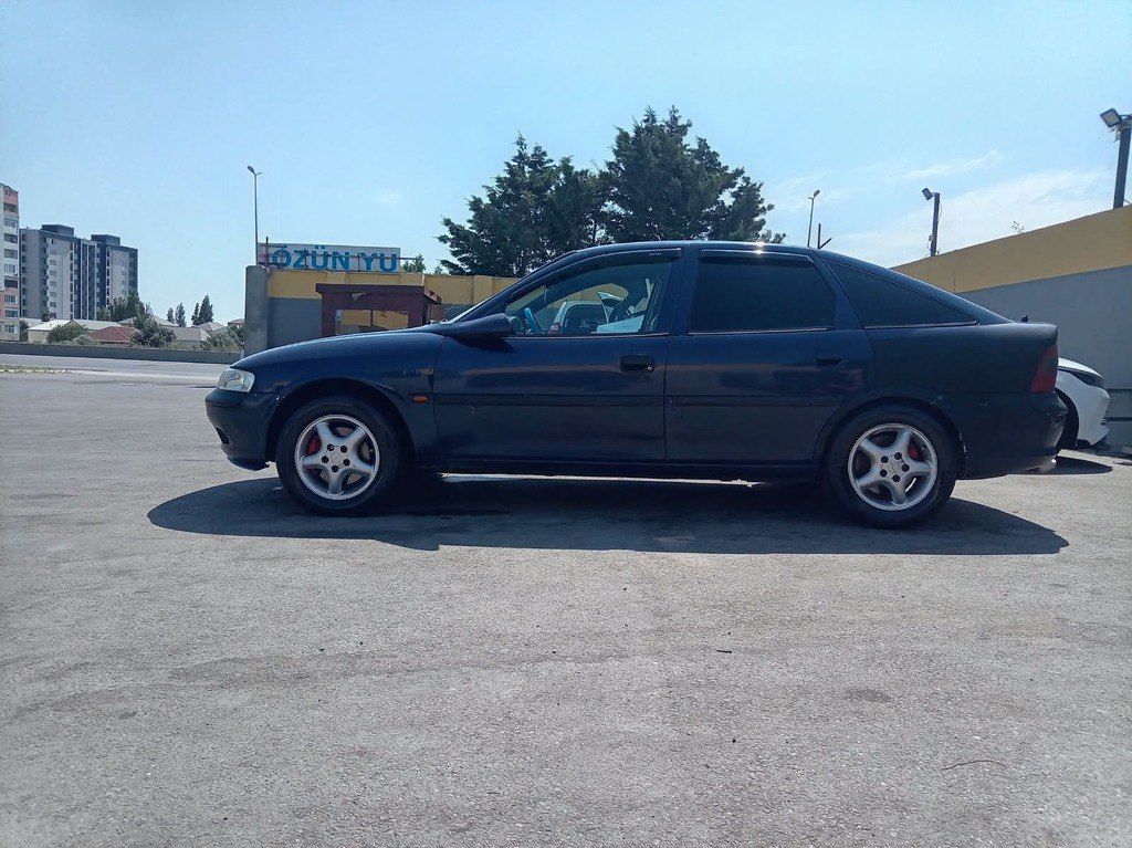 Opel Vectra, 2.0 L, 1998 il, 250 000 km 90-GA-690 — Avtomobillər, Sumqayıt (2)
