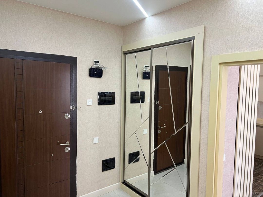 İcarəyə verilir 3 otaqlı yeni tikili 105 m² — Mənzil, Bakı (9)