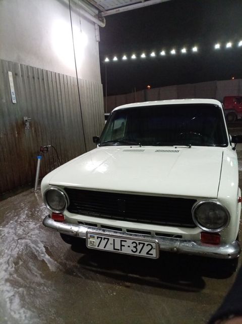 Lada (VAZ) 21011, 1.3 L, 1984 il, 330 000 km — Bakı