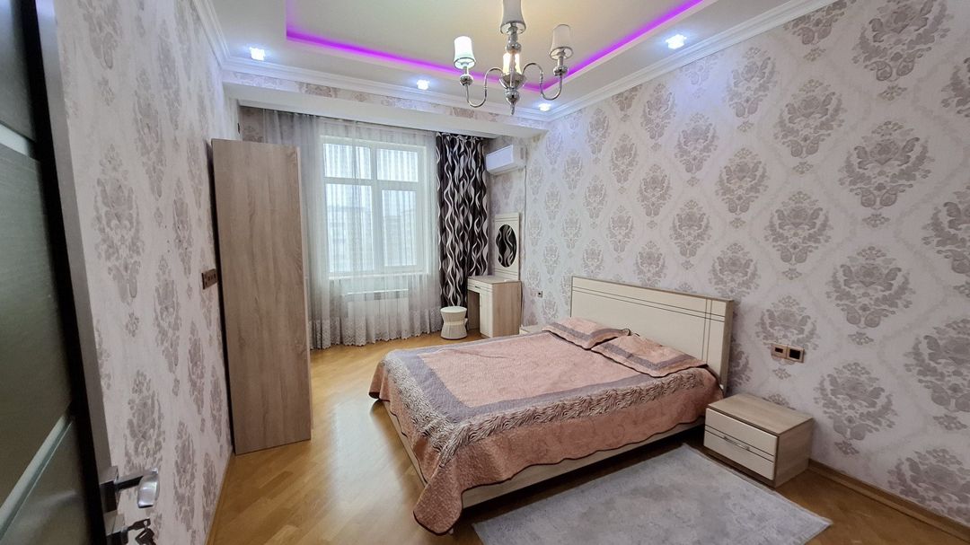 Satılır 2 otaqlı yeni tikili 90 m² — Mənzil, Bakı (8)