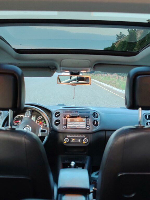 Volkswagen Tiguan, 2.0 L, 2011 il, 173 000 km 77-FB-955 — Avtomobillər, Gəncə (12)