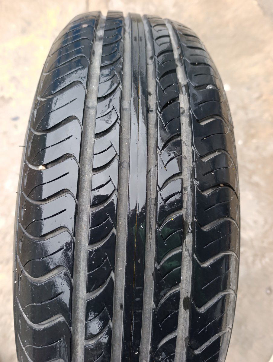 Roadstone şinləri 205/70 R15 — Ehtiyat hissələri və aksesuarlar, Bakı (4)