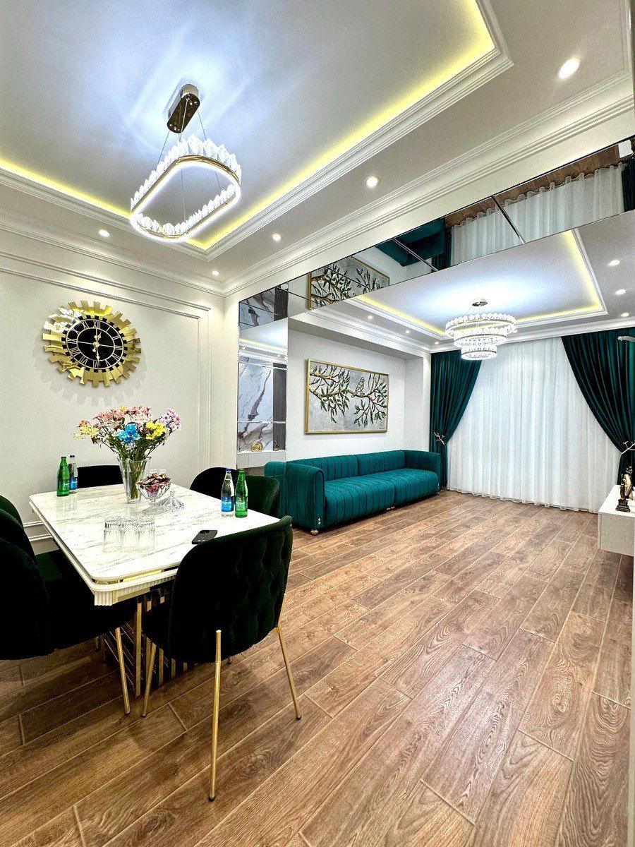 Satılır 3 otaqlı yeni tikili 130 m² — Mənzil, Bakı (2)