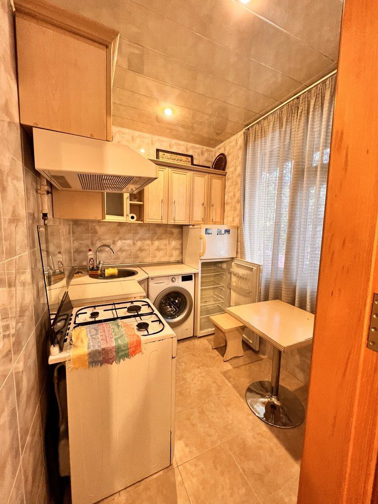 Satılır 2 otaqlı köhnə tikili 50 m² — Mənzil, Bakı (10)