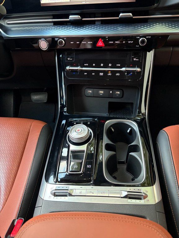 Kia Carnival, 2.2 L, 2023 il, 76 300 km — Avtomobillər, Bakı (8)