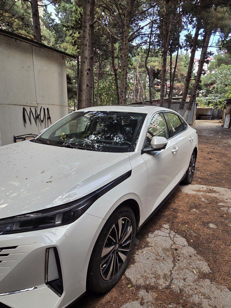 Changan Eado, 1.5 L, 9.07 kWh, 2025 il, 5 016 km 88-BZ-416 — Avtomobillər, Bakı (2)