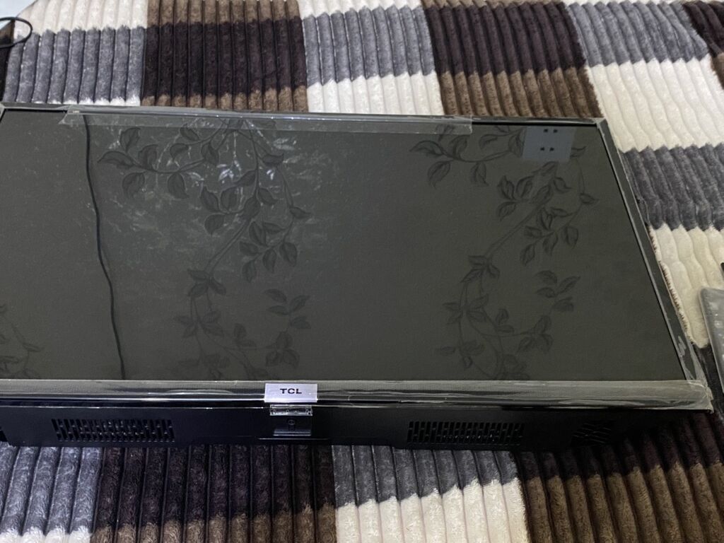 TCL LED televizor - Ekran ölçüsü: təxminən 32–40 düym (korpus — Televizorlar, Xırdalan (2)