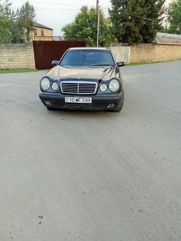 Mercedes E 220, 2.2 L, 1996 il, 645 580 km 10-MF-599 — Avtomobillər, Masallı (3)