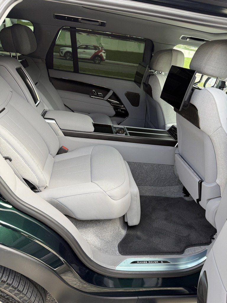 Land Rover Range Rover, 4.4 L, 2024 il, 15 000 km — Avtomobillər, Bakı (9)