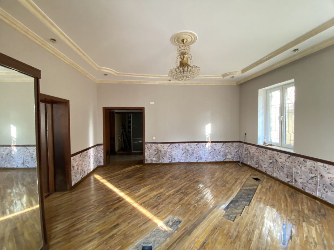 Satılır 7 otaqlı həyət evi/bağ evi 400 m² — Ev, villa, Bakı (12)