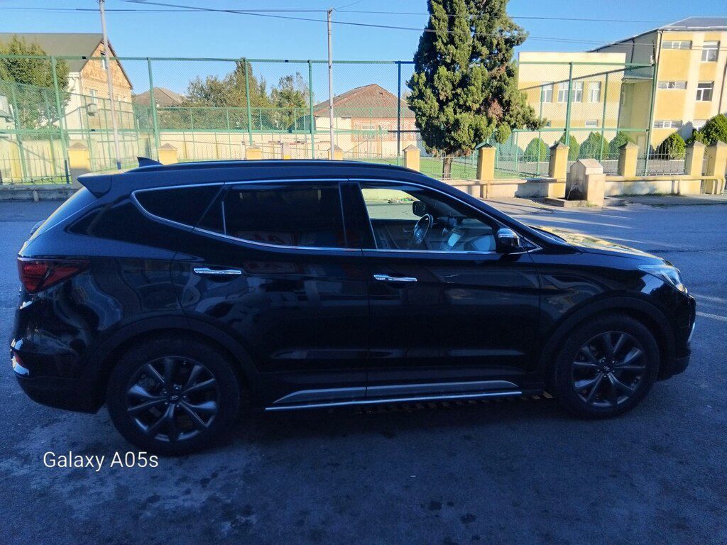 Hyundai Santa Fe, 2.0 L, 2017 il, 90 000 km 10-CY-062 — Avtomobillər, Zaqatala (5)