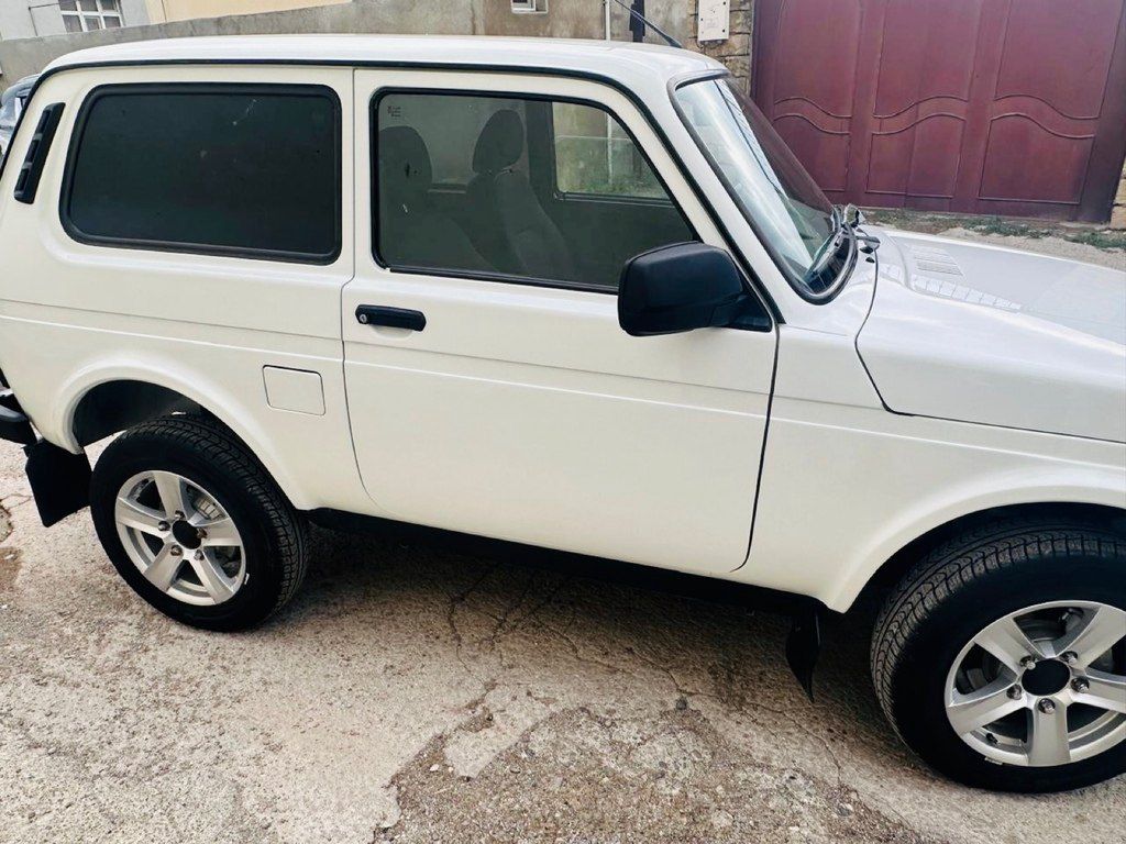 Lada (VAZ) Niva, 1.7 L, 2021 il, 105 000 km — Avtomobillər, Sumqayıt (4)