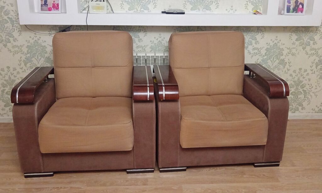 Saloğlu yumşaq mebel dəsti - Tərkib: 1 ədəd 3 nəfərlik divan + 2 — Yumşaq mobilya dəstləri, Masazır (2)