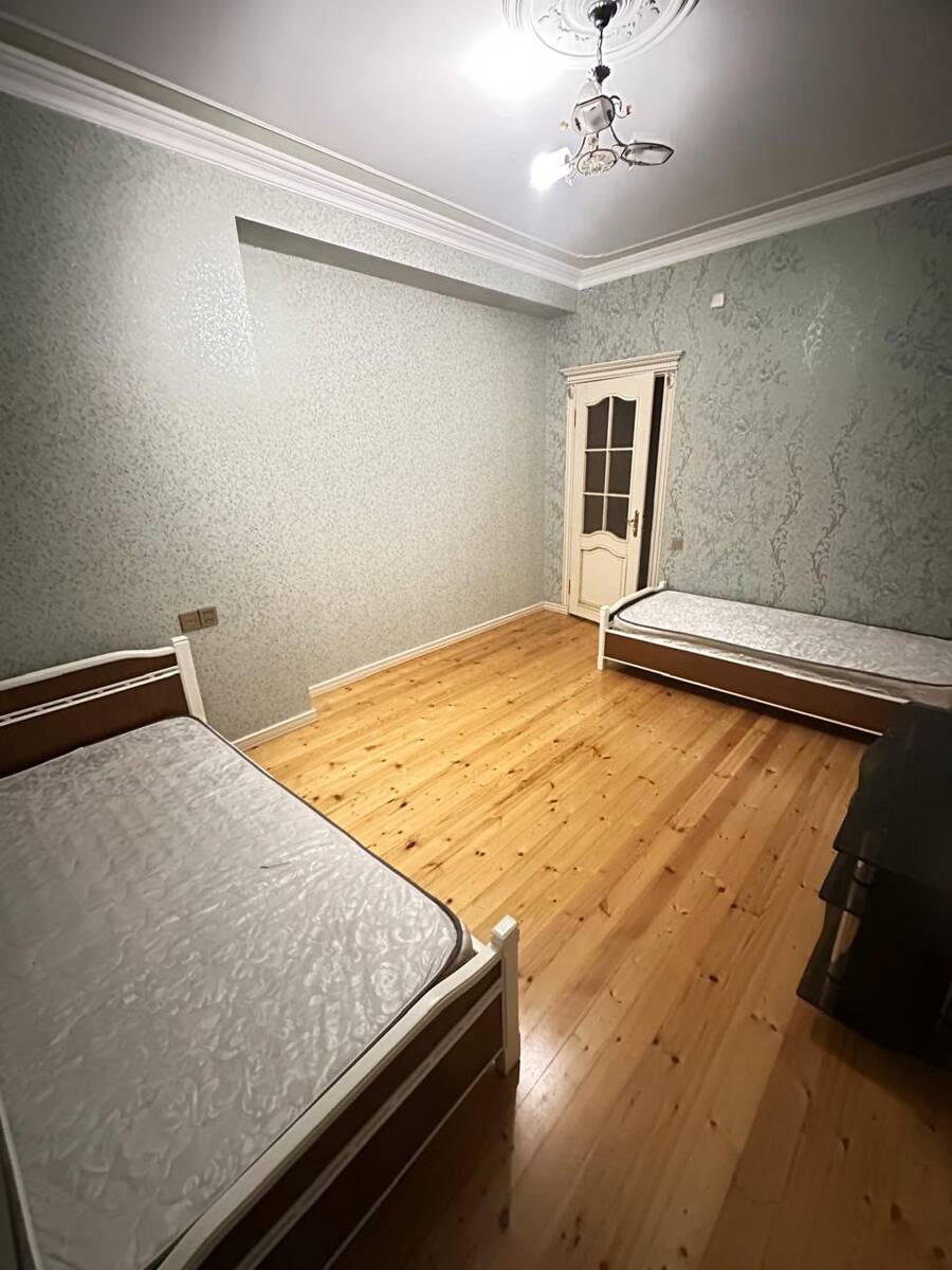 Satılır 3 otaqlı yeni tikili 120 m² — Mənzil, Bakı (5)
