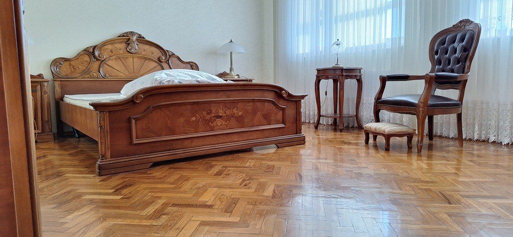 Satılır 4 otaqlı köhnə tikili 145 m² — Mənzil, Bakı (9)
