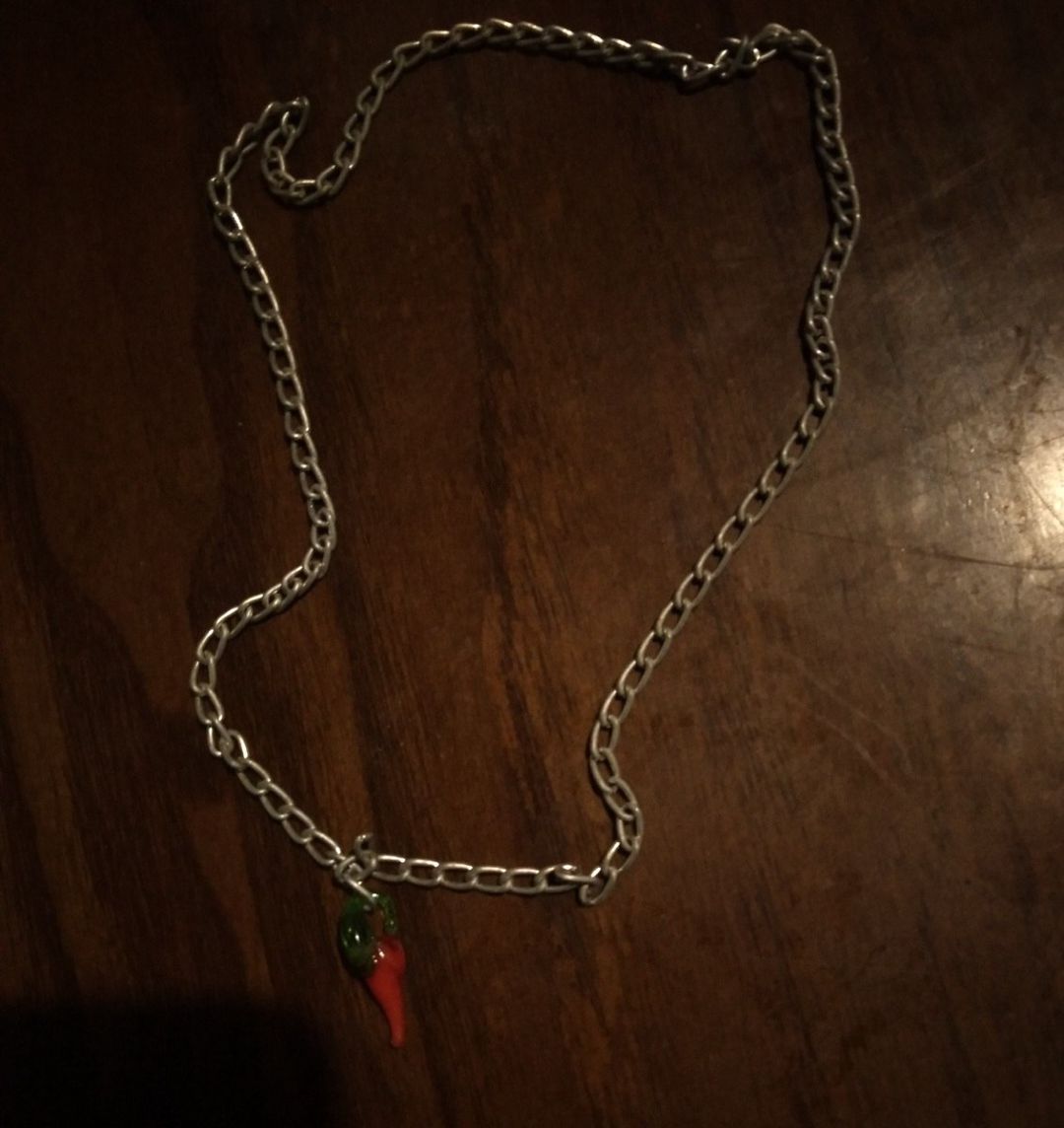 Bibər talisman muncuqlu boyunbağılar — Şəxsi əşyalar, Bakı (3)