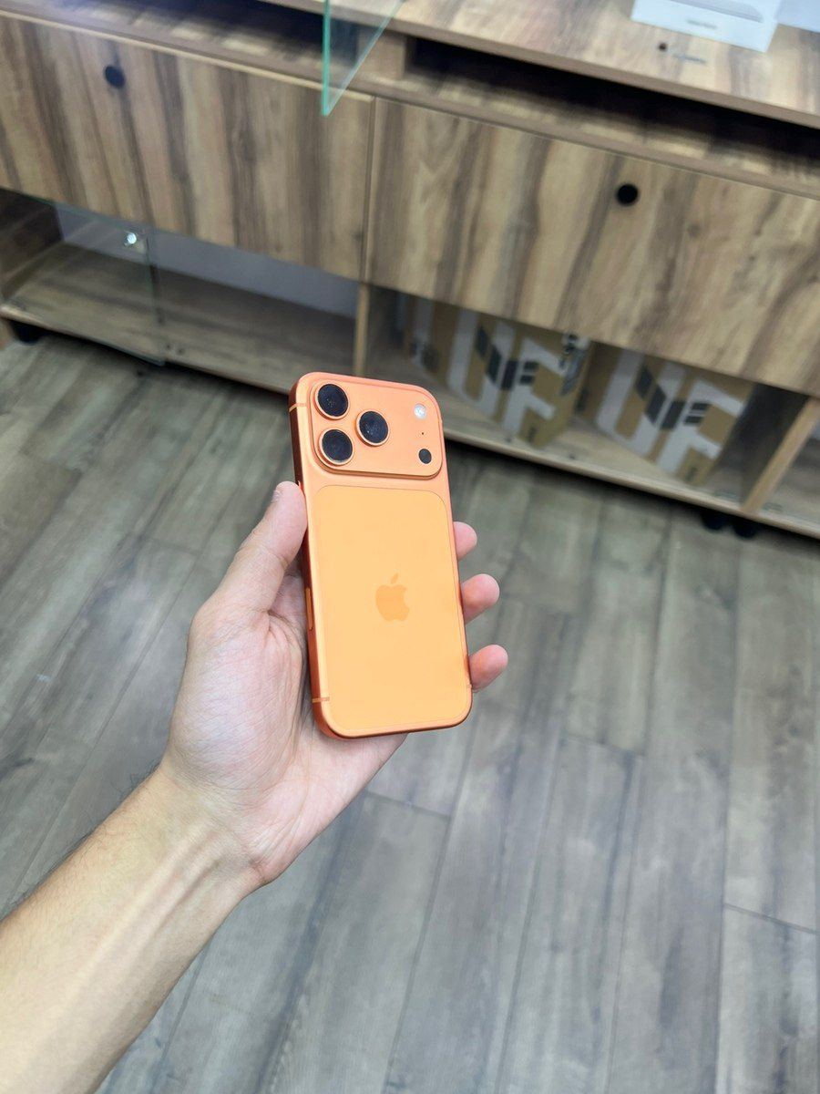Apple iPhone 17 Pro Cosmic Orange 256GB/12GB — Smartfonlar, Bakı