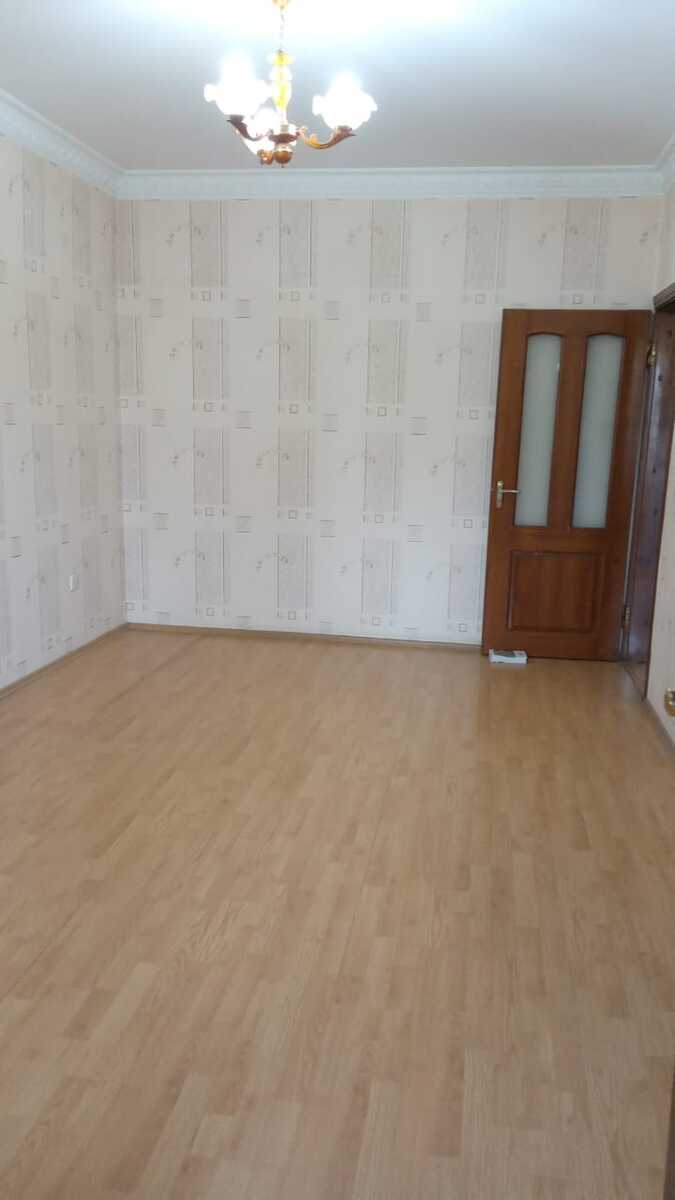 Satılır 4 otaqlı köhnə tikili 120 m² — Mənzil, Bakı (11)