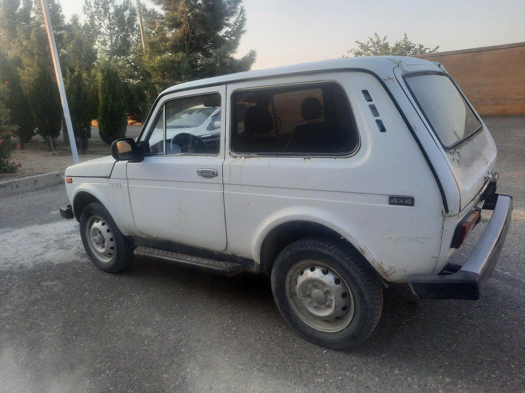 Lada (VAZ) Niva, 1.7 L, 1977 il, 516 472 km 50-CR-433 — Avtomobillər, Bakı (4)