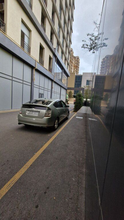 Toyota Prius, 1.5 L, 1.3 kWh, 2006 il, 336 000 km 20-DY-511 — Avtomobillər, Babək (8)