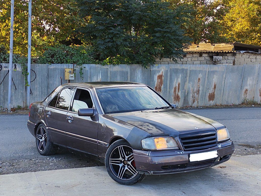 Mercedes C 200, 2.0 L, 1995 il, 218 874 km — Avtomobillər, Bərdə