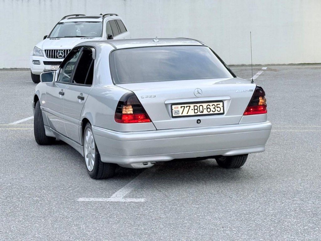 Mercedes C 220, 2.2 L, 2000 il, 355 555 km 77-BQ-635 — Avtomobillər, Sumqayıt (10)