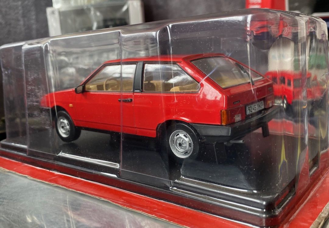 Коллекционная модель VAZ-2108 Samara Red 1988 — Kolleksiyalar, Bakı (8)