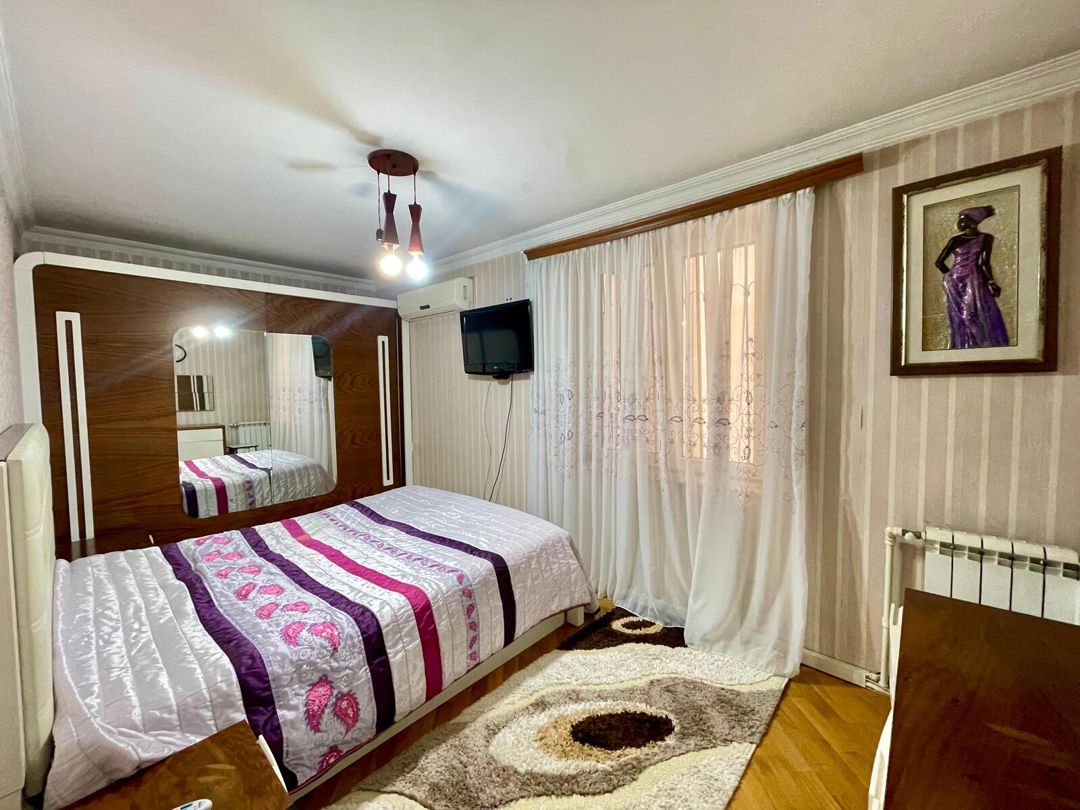Satılır 2 otaqlı köhnə tikili 60 m² — Mənzil, Bakı (5)