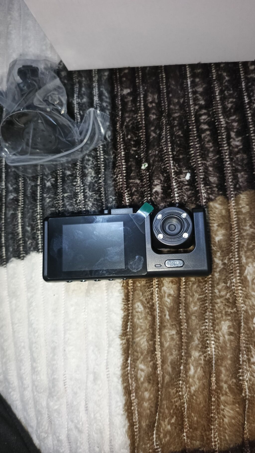 Avtomobil DVR (videoregistrator) Xüsusiyyətlər: - Ön kamera ilə — Video qeydediciləri, Ağdaş (3)