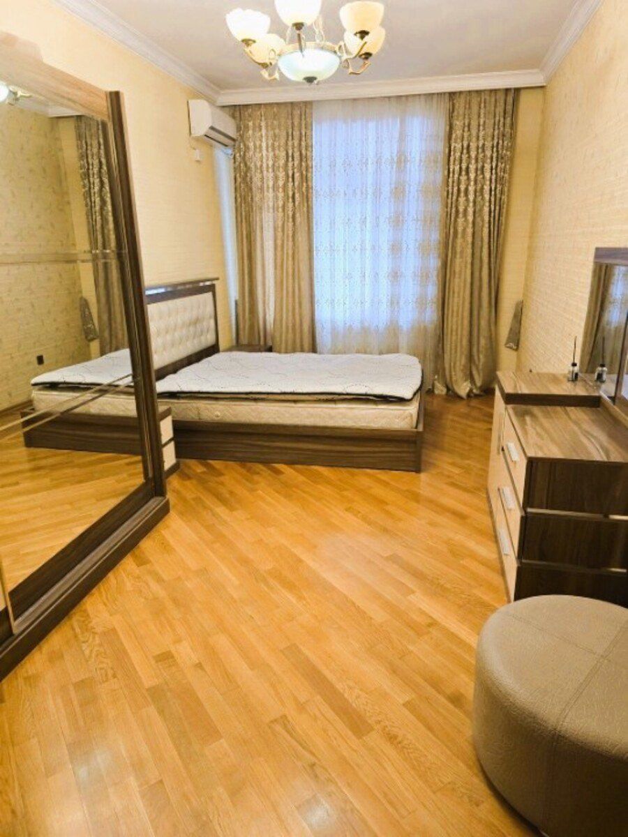 Satılır 3 otaqlı yeni tikili 135 m² — Mənzil, Bakı (4)