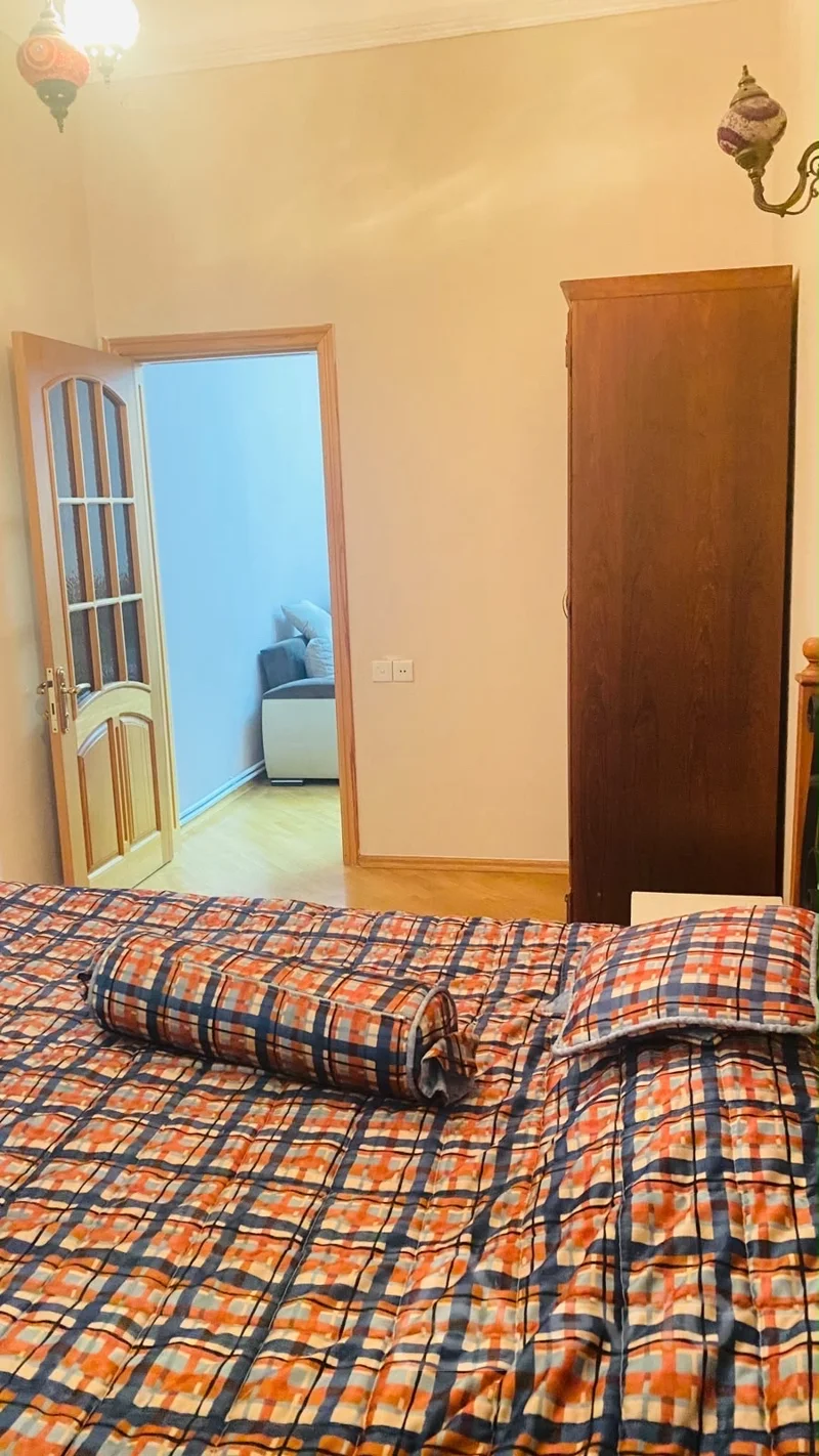 3 otaqlı mənzil, 90 m², 28 May — kirayə — Mənzil, Bakı (6)
