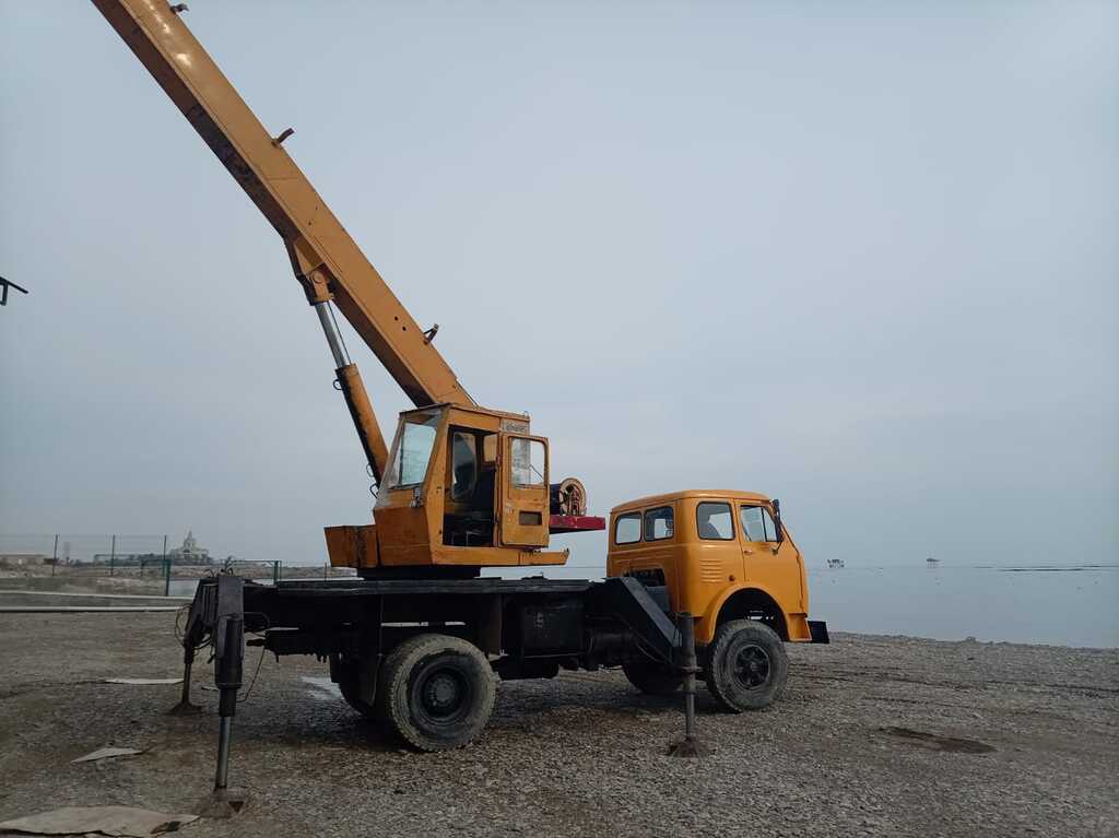 MAZ 5549, 11 L, 1987 il, 300 000 km 99-XX-662 — Avtokranlar, Bakı (9)