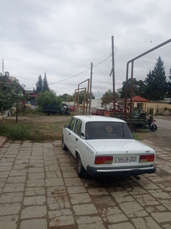 Lada (VAZ) 2107, 1.6 L, 2004 il, 111 045 km 99-LB-452 — Avtomobillər, Salyan (2)